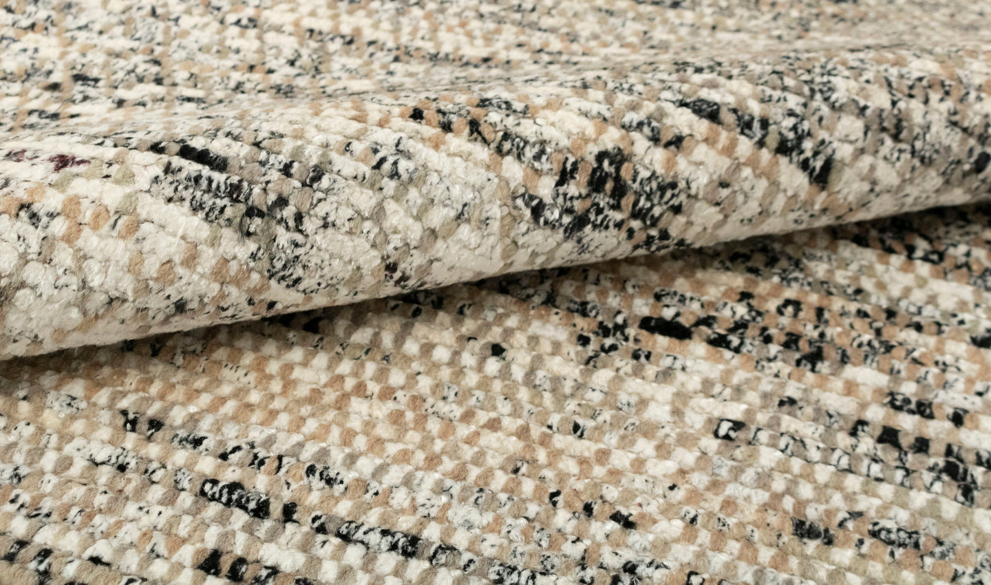 Wool Silk Indo Savannah Diamond Pattern Rug
